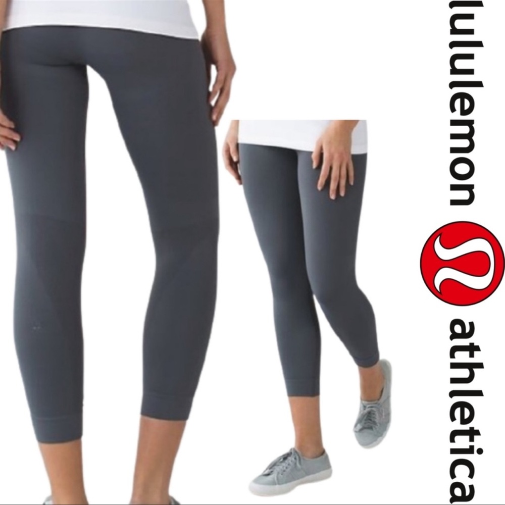 Lululemon Lululemon Zone In Crop

Slate Grey